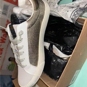 Vintage Havana White and Gold Sneakers